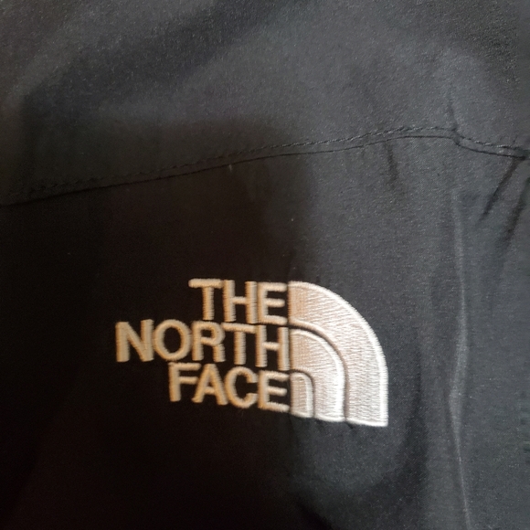 North Face Shell Jacket - Picture 3 of 6